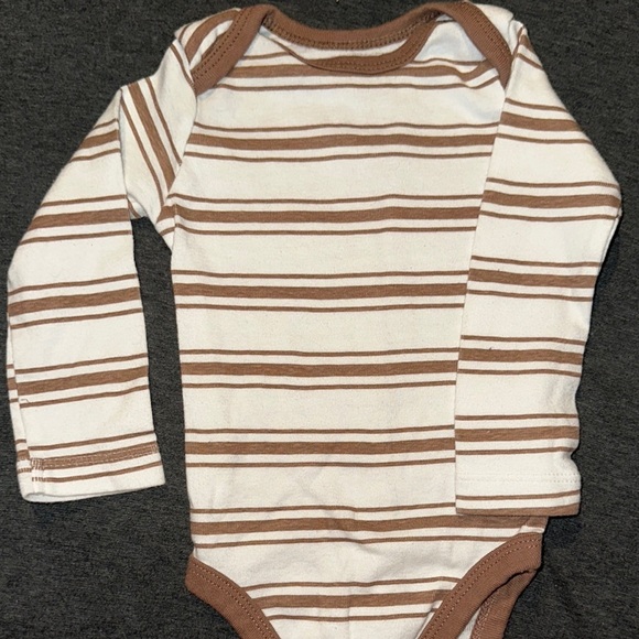 Assorted Kids One Pieces Long sleeve Bundle, Like New! - Picture 3 of 7